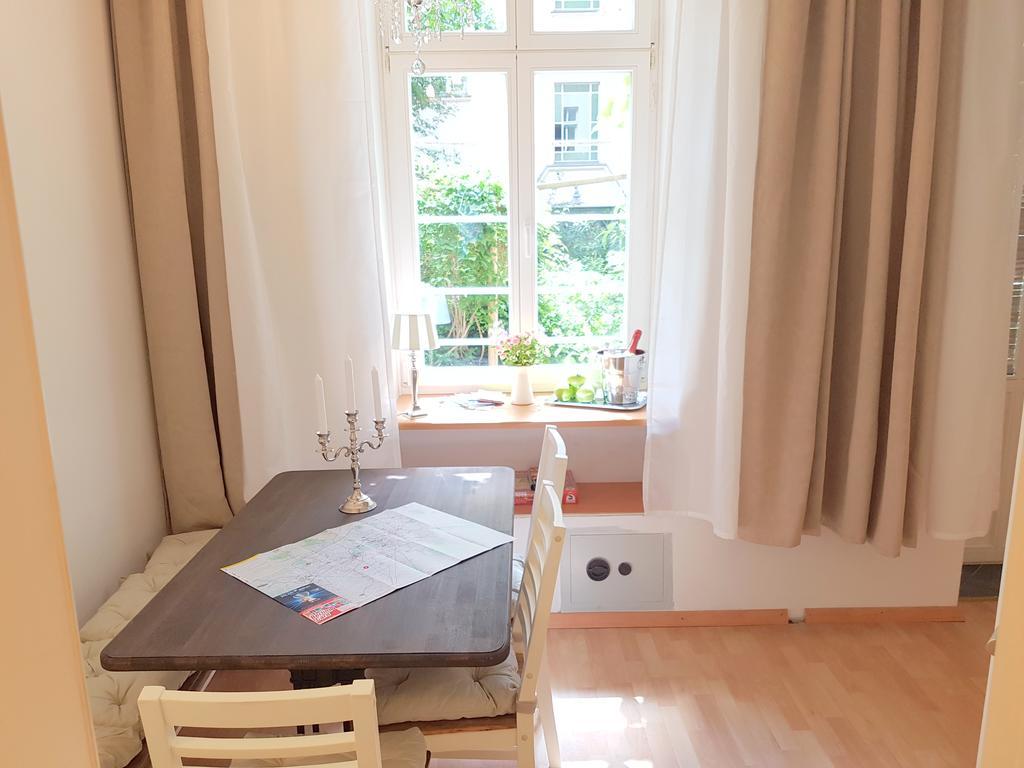 Gastein By Rockchair Apartments L Superhost Status L 2 Bedrooms Boxspringbeds 1,5 Bathrooms - Cozy Family & Business Flair Welcomes You! Berlín Exterior foto